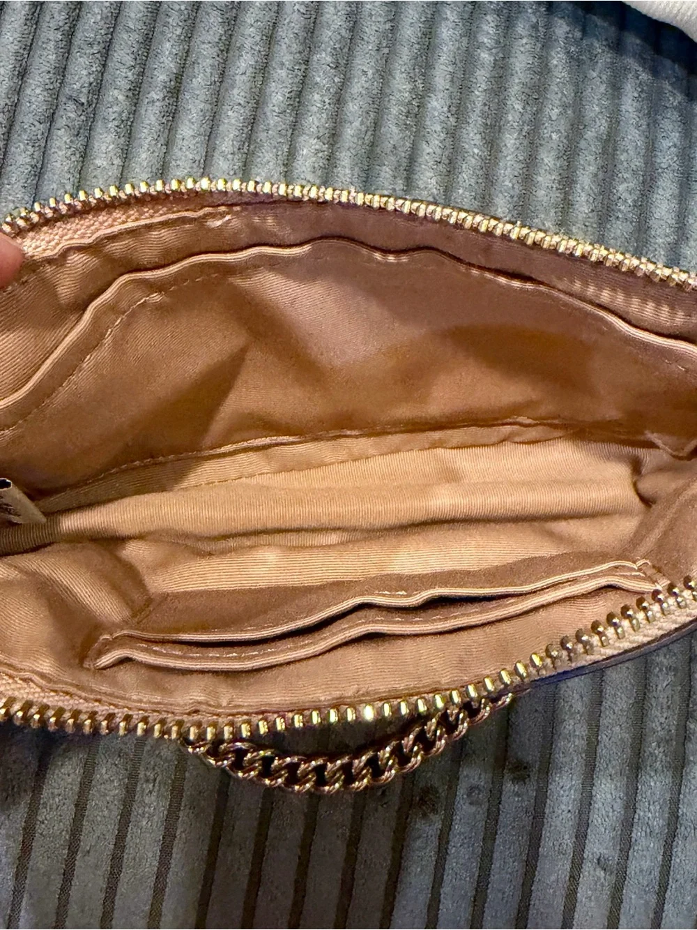 Coach 19 Nolita Pebble Leather Clutch Wristlet Purse